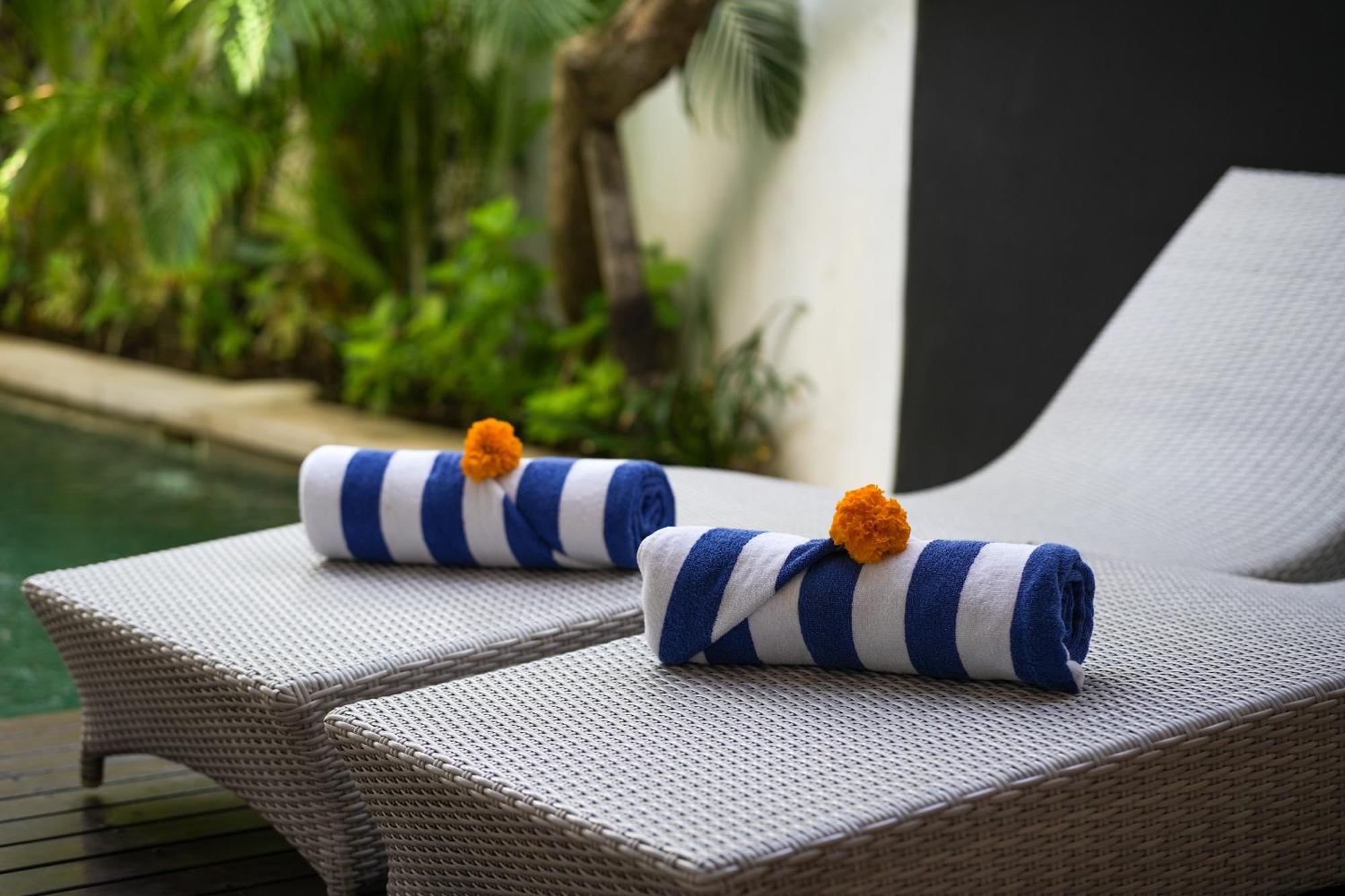 Mosan House - Unique Art-Filled Gem In Perfect Location A Short Walk From The Beach Or Seminyak Square Including Ac Office For Remote Working Dış mekan fotoğraf